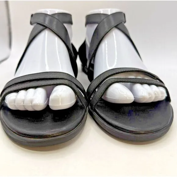 EILEEN FISHER Cici Leather Sandals 9 Black Hook And Latch Strappy Zip Back