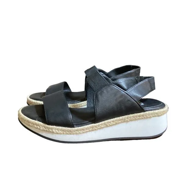 Eileen fisher Dash leather Sandals size 7 1/2 wedge heel