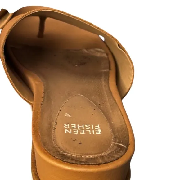 Eileen Fisher Duet Tumbled Leather Sandal in Honey. Women’s Size 11 Slides