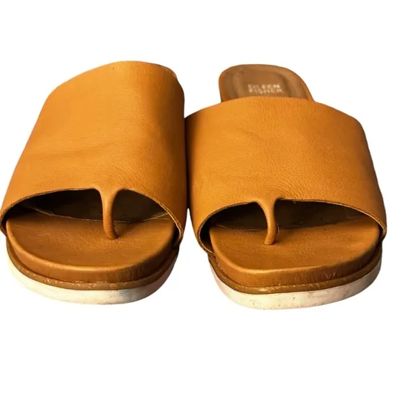 Eileen Fisher Duet Tumbled Leather Sandal in Honey. Women’s Size 11 Slides