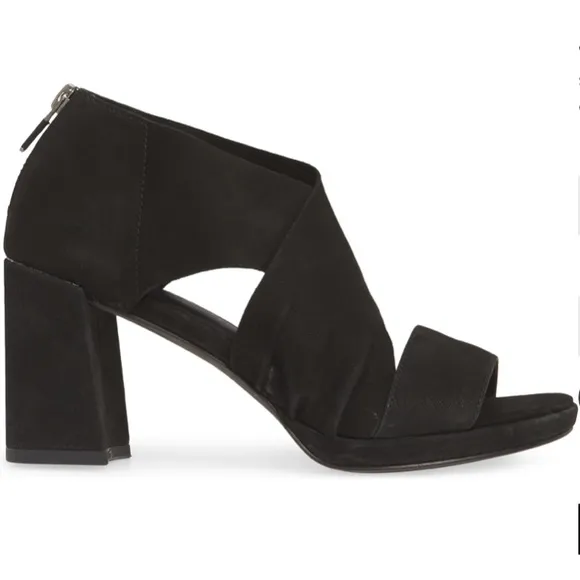 Eileen Fisher Marla Black Nubuck Leather Sandals