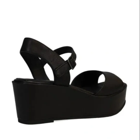 Eileen Fisher Mime Black Tumbled Nubuck Leather Platform Strappy Sandal 11 NEW