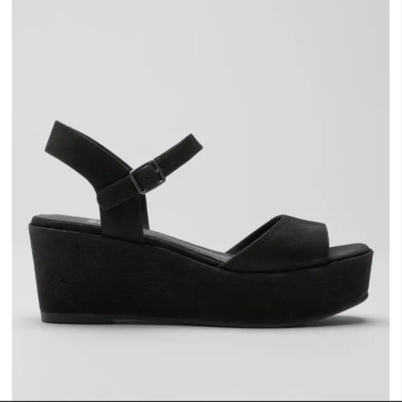 Eileen Fisher Mime Black Tumbled Nubuck Leather Platform Strappy Sandal 11 NEW