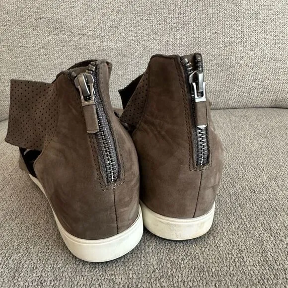 Eileen Fisher Platform Sport Sandals Strappy Perforated Suede Brown Size 6.5