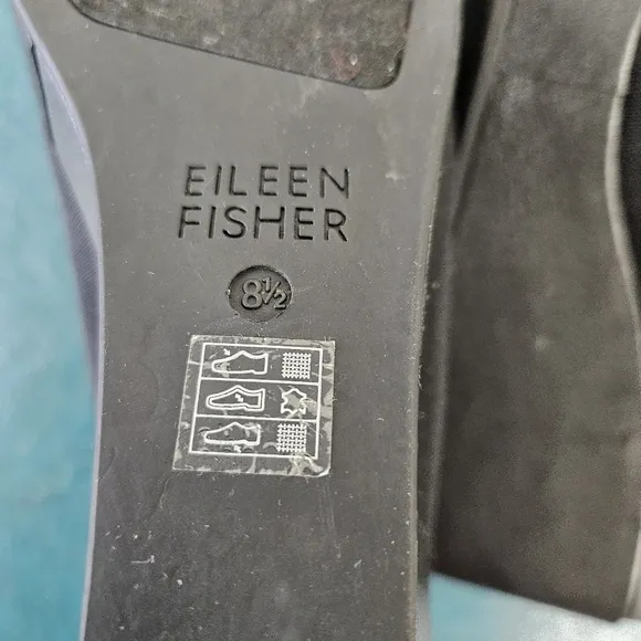 Eileen Fisher Port Wedge Sandals - Black Slingback  Minimalist Comfy Size 8.5