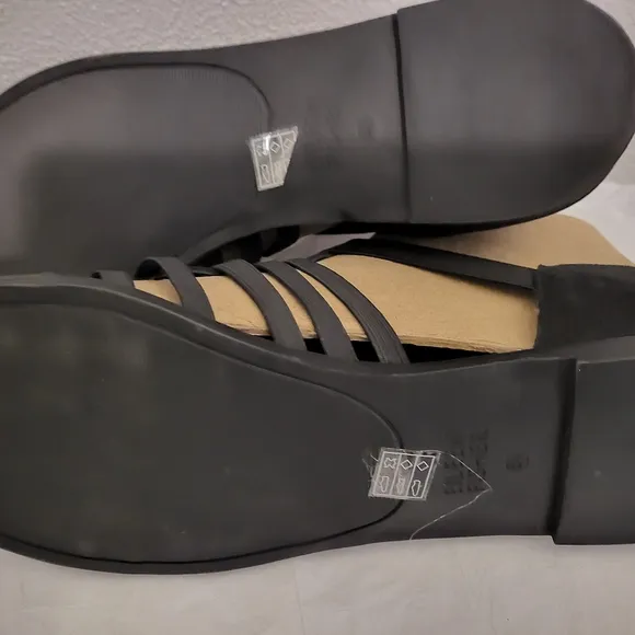 EILEEN Fisher Rato Sandals