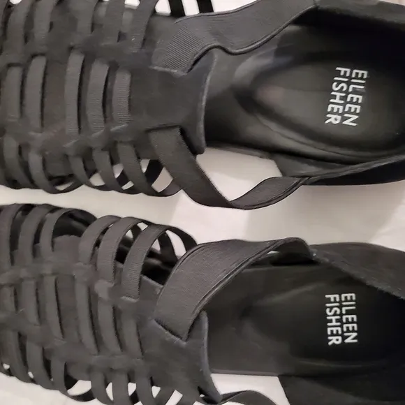 EILEEN Fisher Rato Sandals