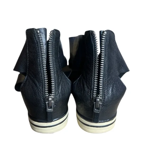 EILEEN FISHER Sport Black Leather Zip Heel Platform Open Toe Sandals