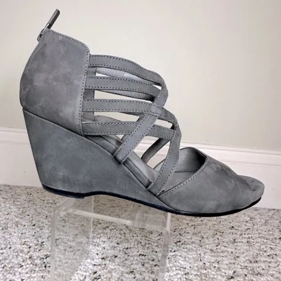 Eileen Fisher Vero Cuoio Caged Suede Wedge Sandals Womens 9 Gray Heel Zip Up