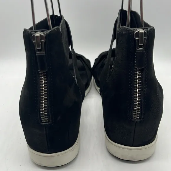 Eileen Fisher VIV Nubuck Tumbled Wedge Sandals Sz 8