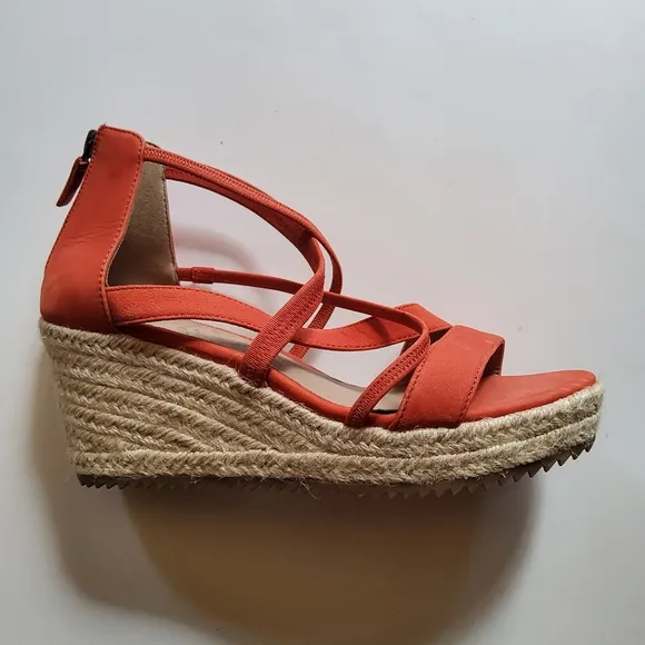 Eileen Fisher Wanda Strappy‎ Leather Wedge Espadrilles Sandals Size 6.5 Coastal
