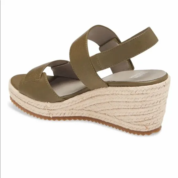 Eileen Fisher Winnie Wedge Sandals