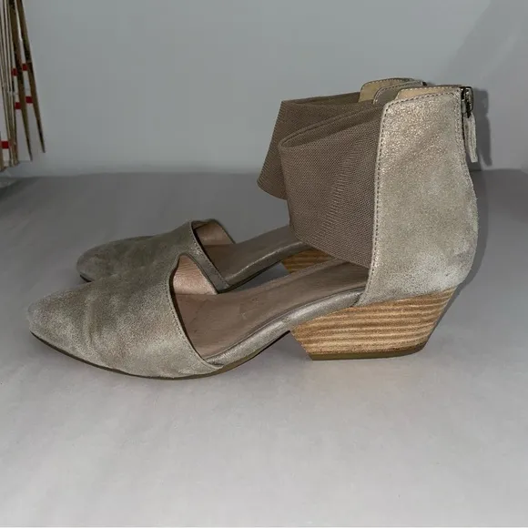 Eileen Fisher Womens Beige Suede Fame D'orsay Cuffed Pumps Size 8.5