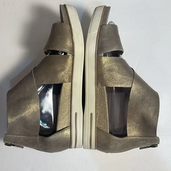 Eileen Fisher Women’s Platinum Metallic Suede Sport Sneaker Sandals Zip Size 9