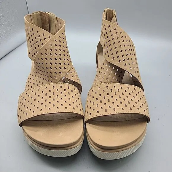 Eileen Fisher Women's Sz 10 Sandals Perfo Nubuck Sport Tan Suede Back Zip New