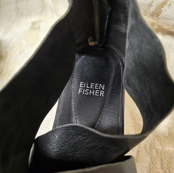 Eileen FisherSport Criss Cross Tumbled Leather Banded Platform Sandals Sz10