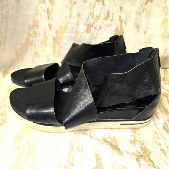 Eileen FisherSport Criss Cross Tumbled Leather Banded Platform Sandals Sz10