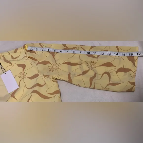 Equipment Femme Julianne 100% Silk Midi Dress Pale Yellow Brown Size small NWT