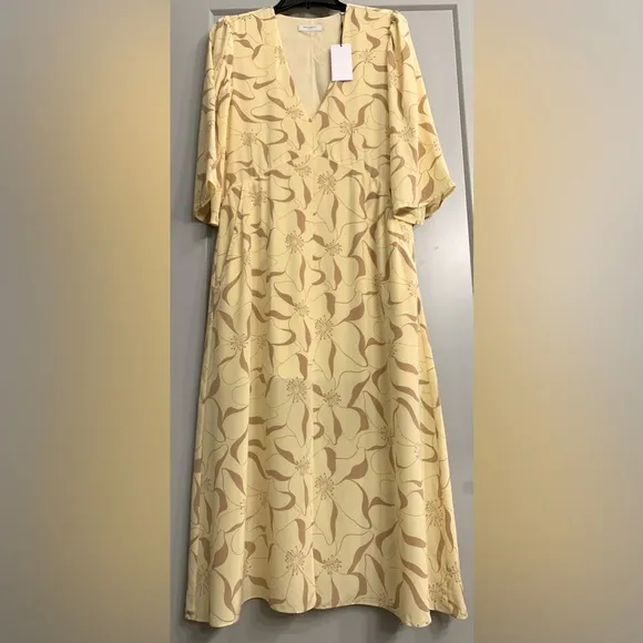 Equipment Femme Julianne 100% Silk Midi Dress Pale Yellow Brown Size small NWT