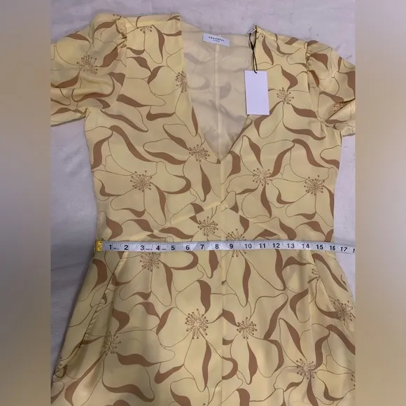 Equipment Femme Julianne 100% Silk Midi Dress Pale Yellow Brown Size small NWT