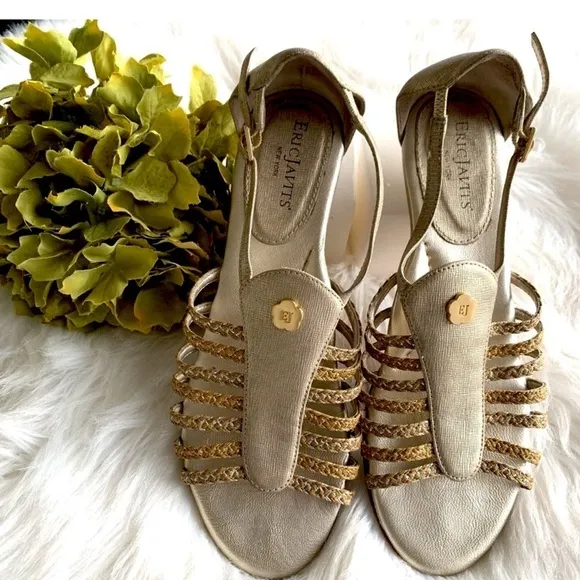Eric Javits Gold Sandals Size 7.5