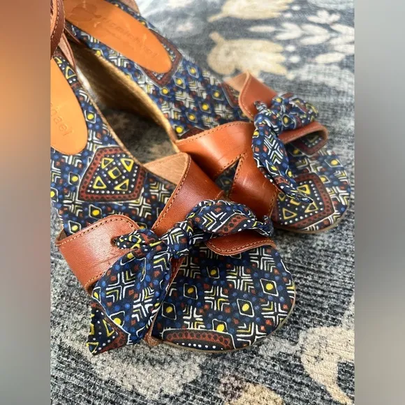Eric Michael Leather Tribal Print Textile Espadrille Wedge Sandals