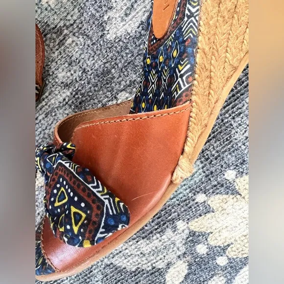 Eric Michael Leather Tribal Print Textile Espadrille Wedge Sandals