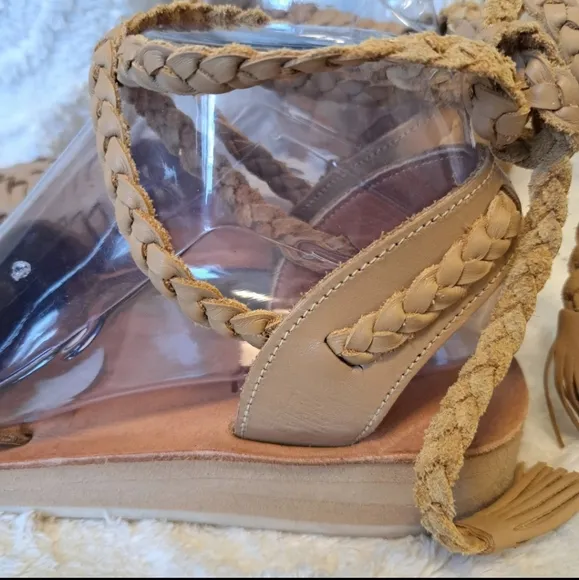 Espiritu Woven Leather Huarache Sandals Tan Ankle Tie Platform Carly Jean Size 8