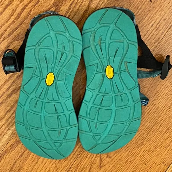 EUC Chaco ZX/2 Sandals, Multi