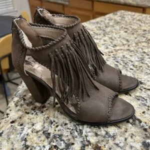 EUC Leather Fringed Open Toe heels Sandals