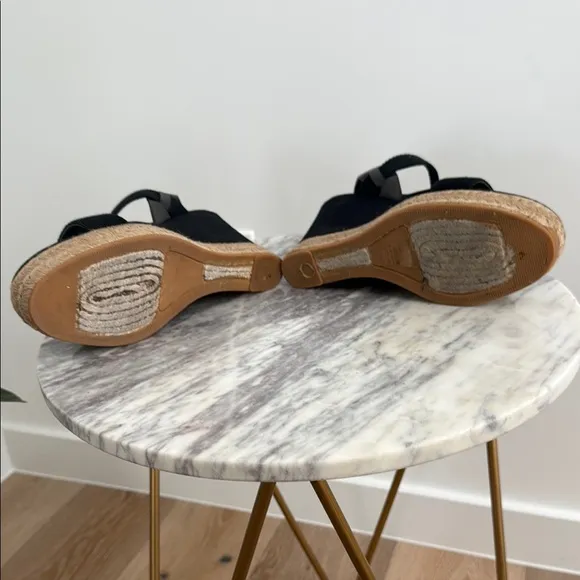 EUC Tory Burch Black Wedge Sandals