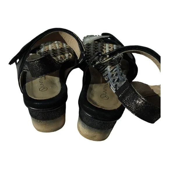 EUC Unity in Diversity Saffi Sandals Size 36 US 6