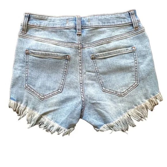 EUNINA HIGH WAISTED MEDIUM WASH CUTOFF DENIM SHORT SIZE SMALL