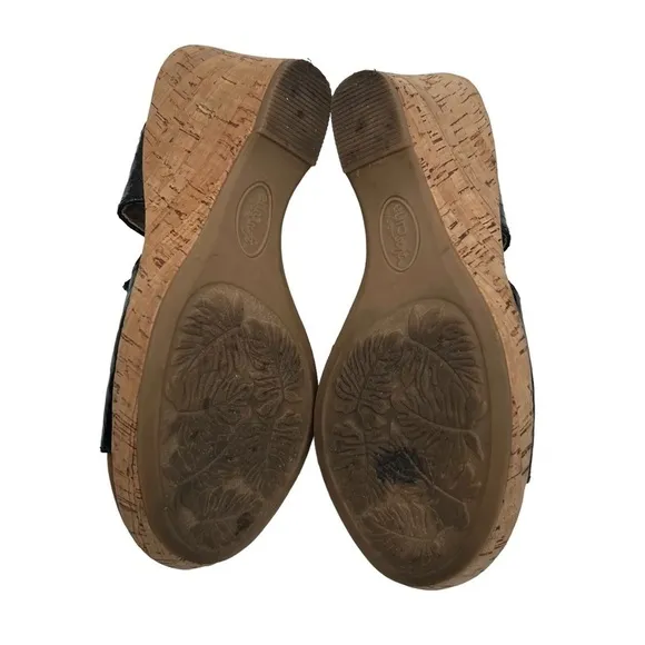 Euro Soft By Sofft Black Patent Farrah Cork Wedge Sandals Size 6 Women’s
