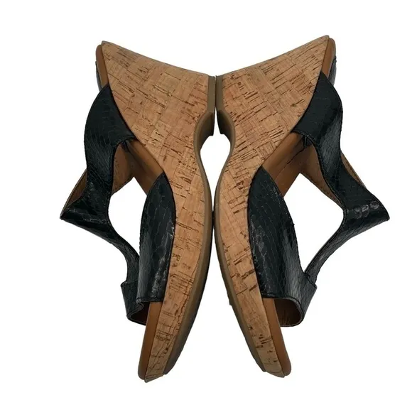Euro Soft By Sofft Black Patent Farrah Cork Wedge Sandals Size 6 Women’s