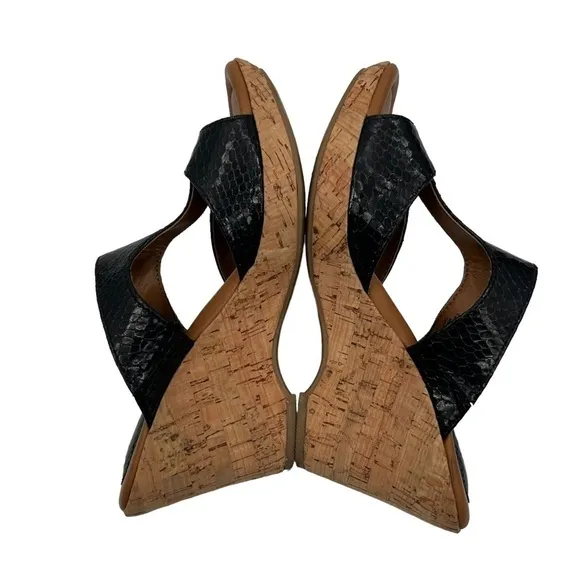 Euro Soft By Sofft Black Patent Farrah Cork Wedge Sandals Size 6 Women’s