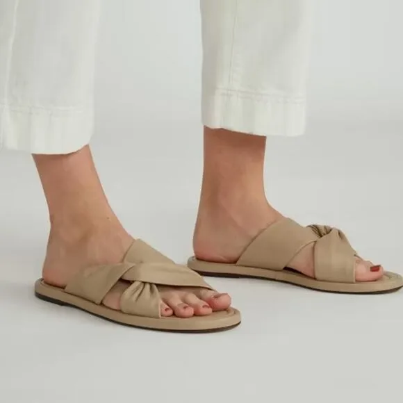 EVERLANE The Day Twist Sandal Warm Khaki Leather Slip On Flat Heel 11 NEW