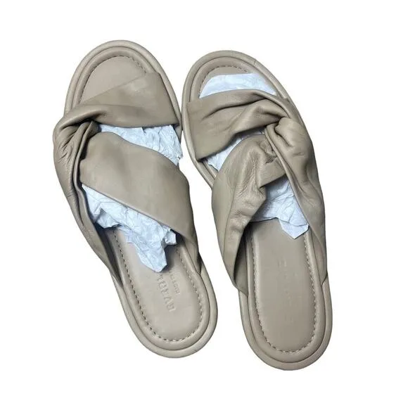 EVERLANE The Day Twist Sandal Warm Khaki Leather Slip On Flat Heel 11 NEW