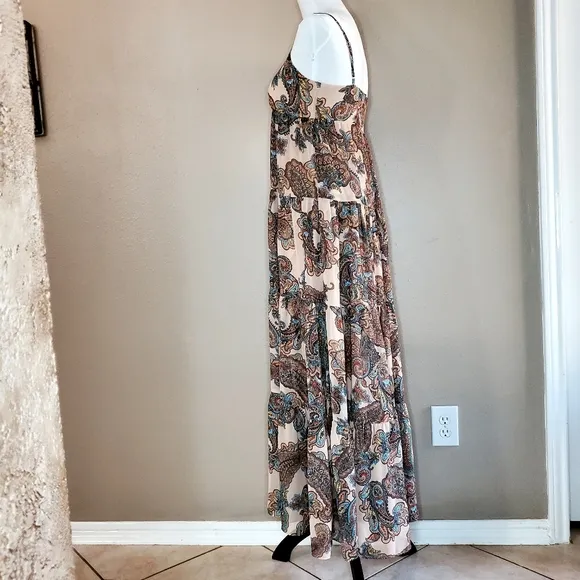Express Paisley Flowy Dress Adjustable Spaghetti Straps Size Extra Small