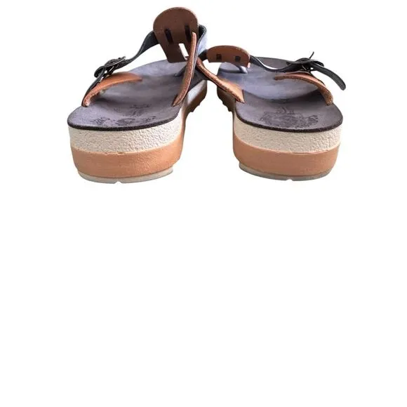 Fantasy Sandals Mirabella Thong Made in Greece Women’s  Size 8
