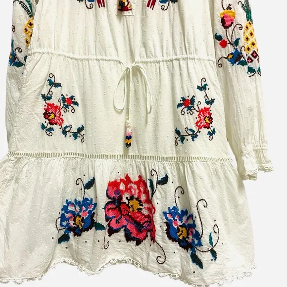 Farm Rio - Macaw Cross Stitch Embroidered Mini Dress-Off White Size S