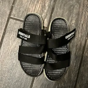 Fear of God Essentials Black Sandals - Unisex