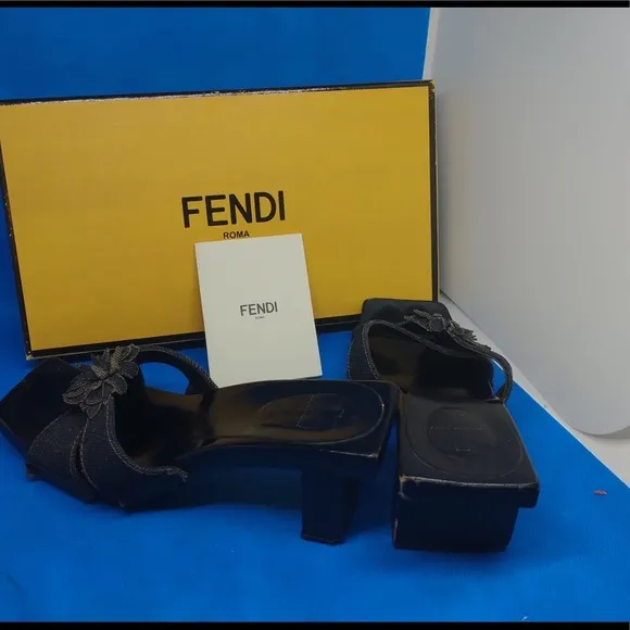 Fendi denim flower Logo heel sandals 36