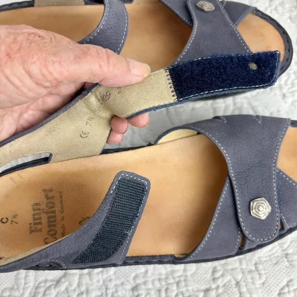 Finn Comfort Women’s Navy Blue Leather Sandals