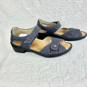 Finn Comfort Women’s Navy Blue Leather Sandals