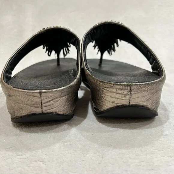 FitFlop Rumba Cha Cha Beaded Fringed Metallic Sandals Size 10