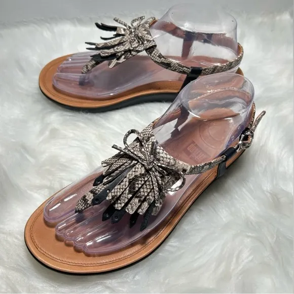 Fitflop Tia Fringe Thong Sandals Snakeskin Taupe Size 7 EU 38