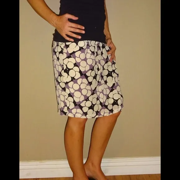 Floreat Anthropologie pops of plum color skirt