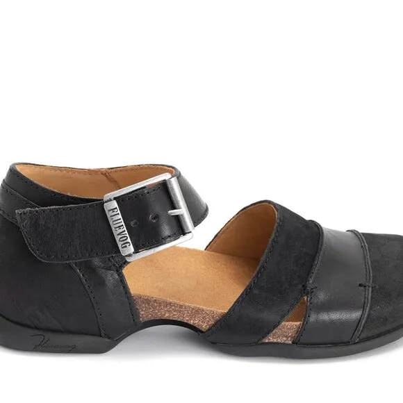 Fluevog Peacemaker  Sarika Closed-Toe Cork Sandals Black