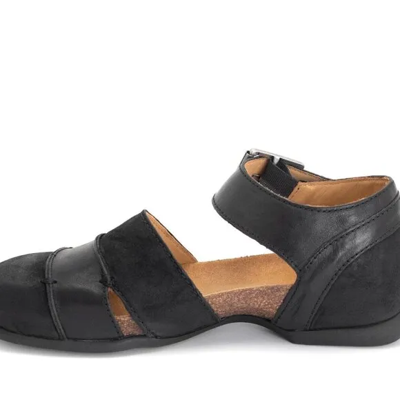 Fluevog Peacemaker  Sarika Closed-Toe Cork Sandals Black